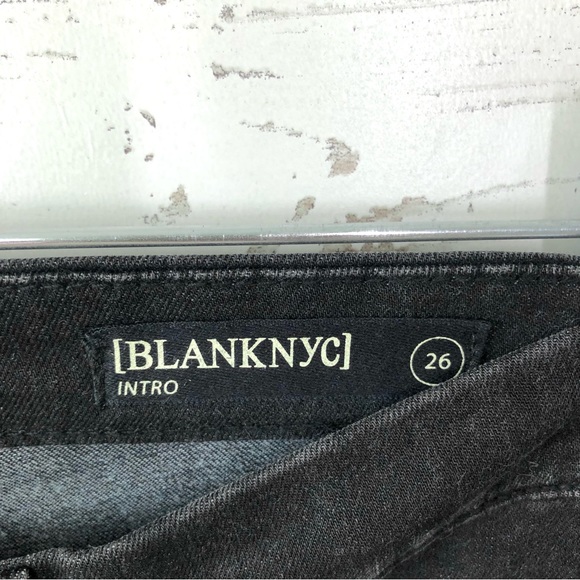 BLANK NYC Two Toned Raw Hem Skinny Jeans Low Rise 26 Black Blue - Picture 6 of 9